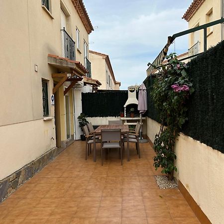 Casa Adosada En Vilafortuny, Cambrils Eksteriør bilde